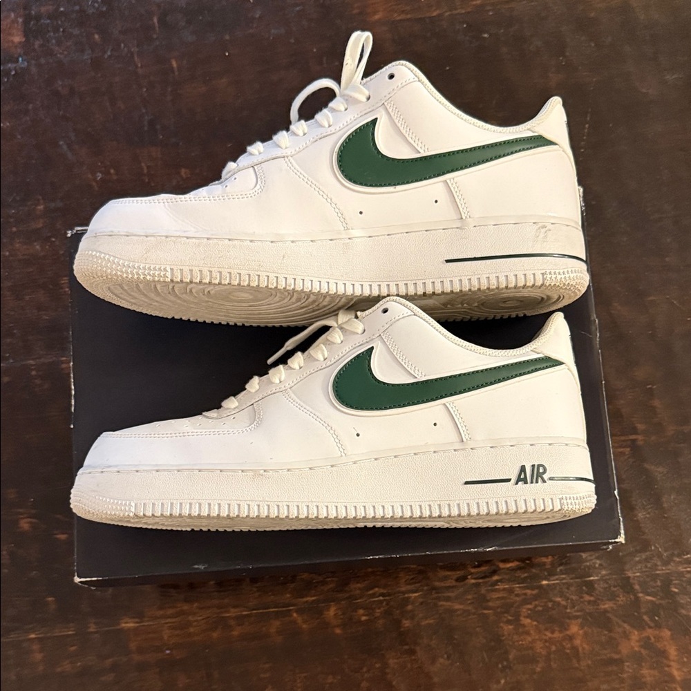 Nike Air Force 1